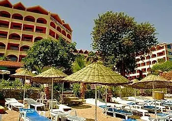 Golmar فندق 3*